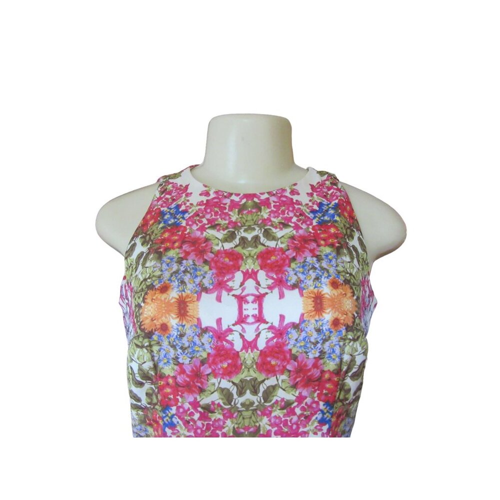 New w Tags, Maggy London Fit Flare Pink Floral Dress in Size 2 - Picture 3 of 8